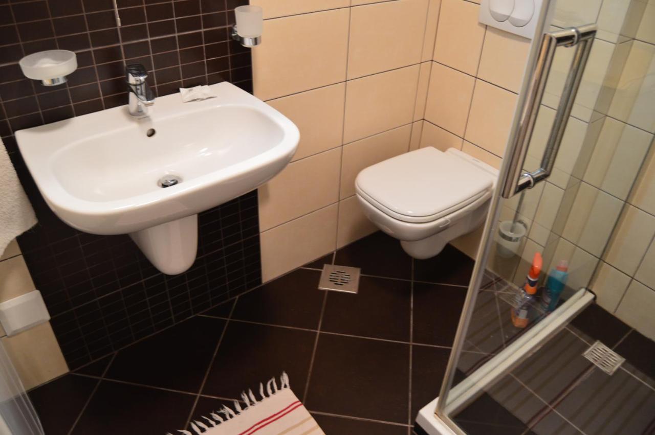 Apartman Mile Apartment Subotica Exterior foto